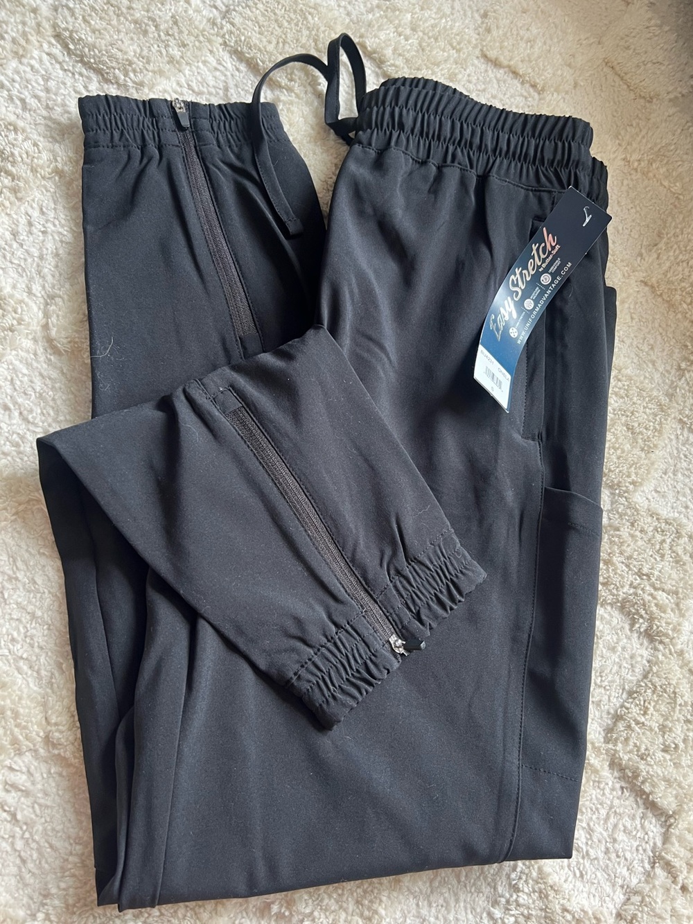 Black jogger scrubs 🖤